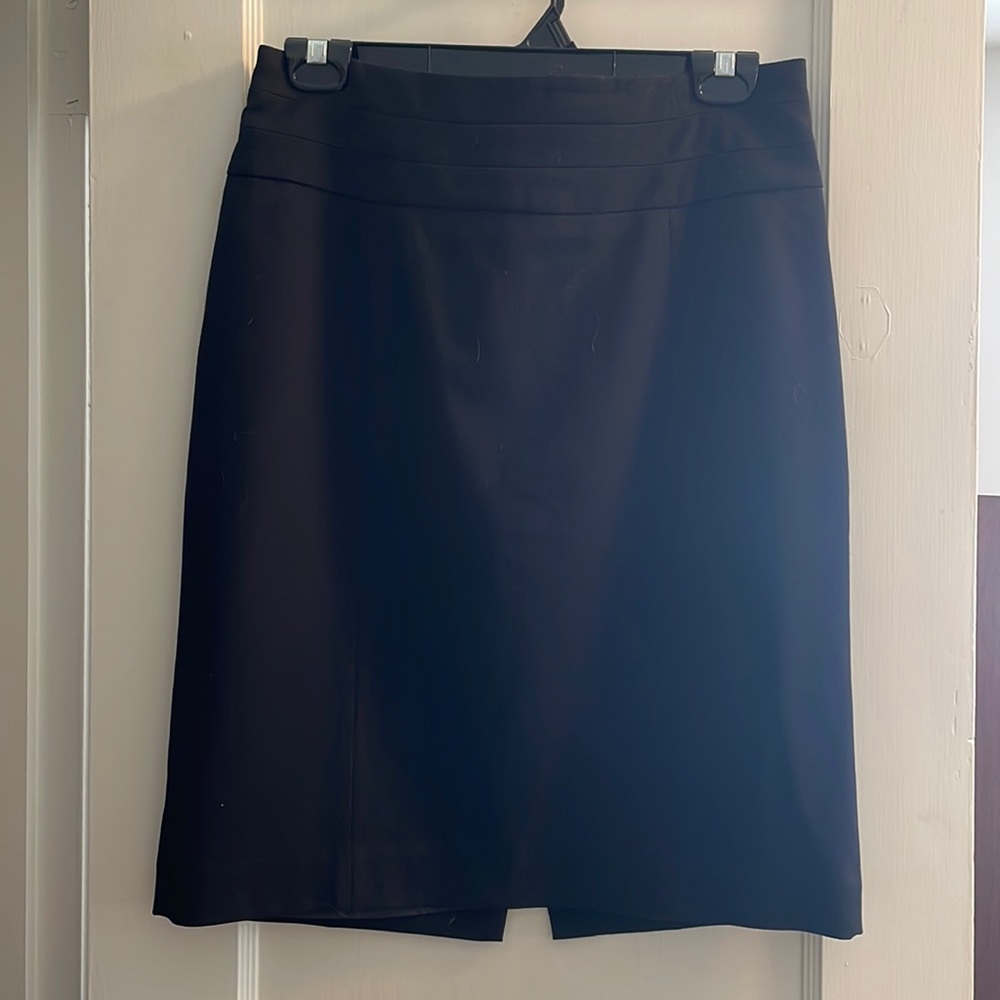 Black H&M pencil skirt size 10